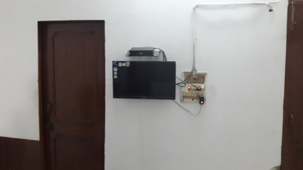 Oyo Rajdhani Guest House Faridabad Exterior foto