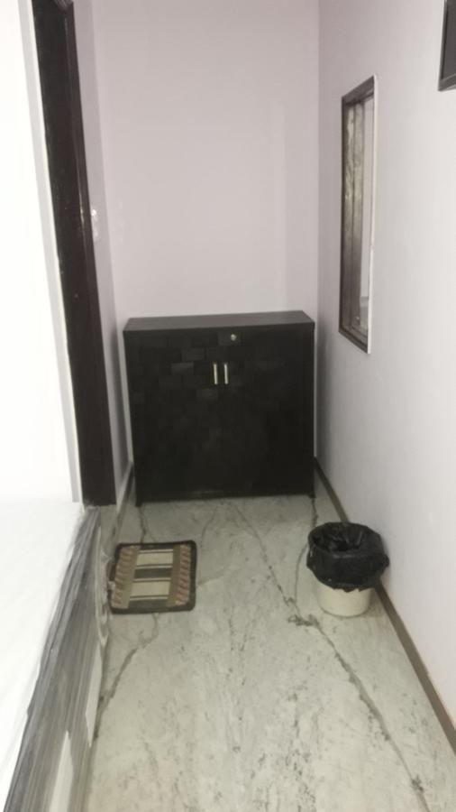 Oyo Rajdhani Guest House Faridabad Exterior foto